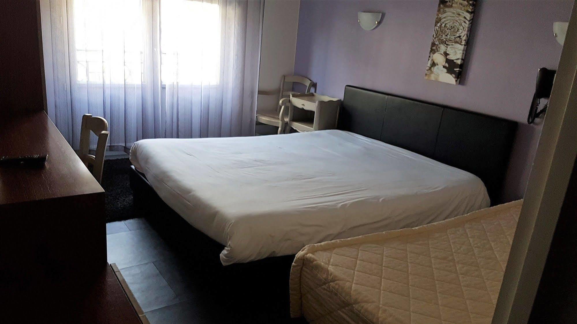Hotel Le Bretagne Saint-Nazaire  Kültér fotó