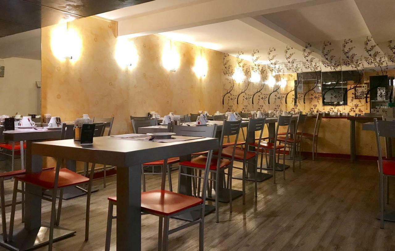 Hotel Le Bretagne Saint-Nazaire  Kültér fotó
